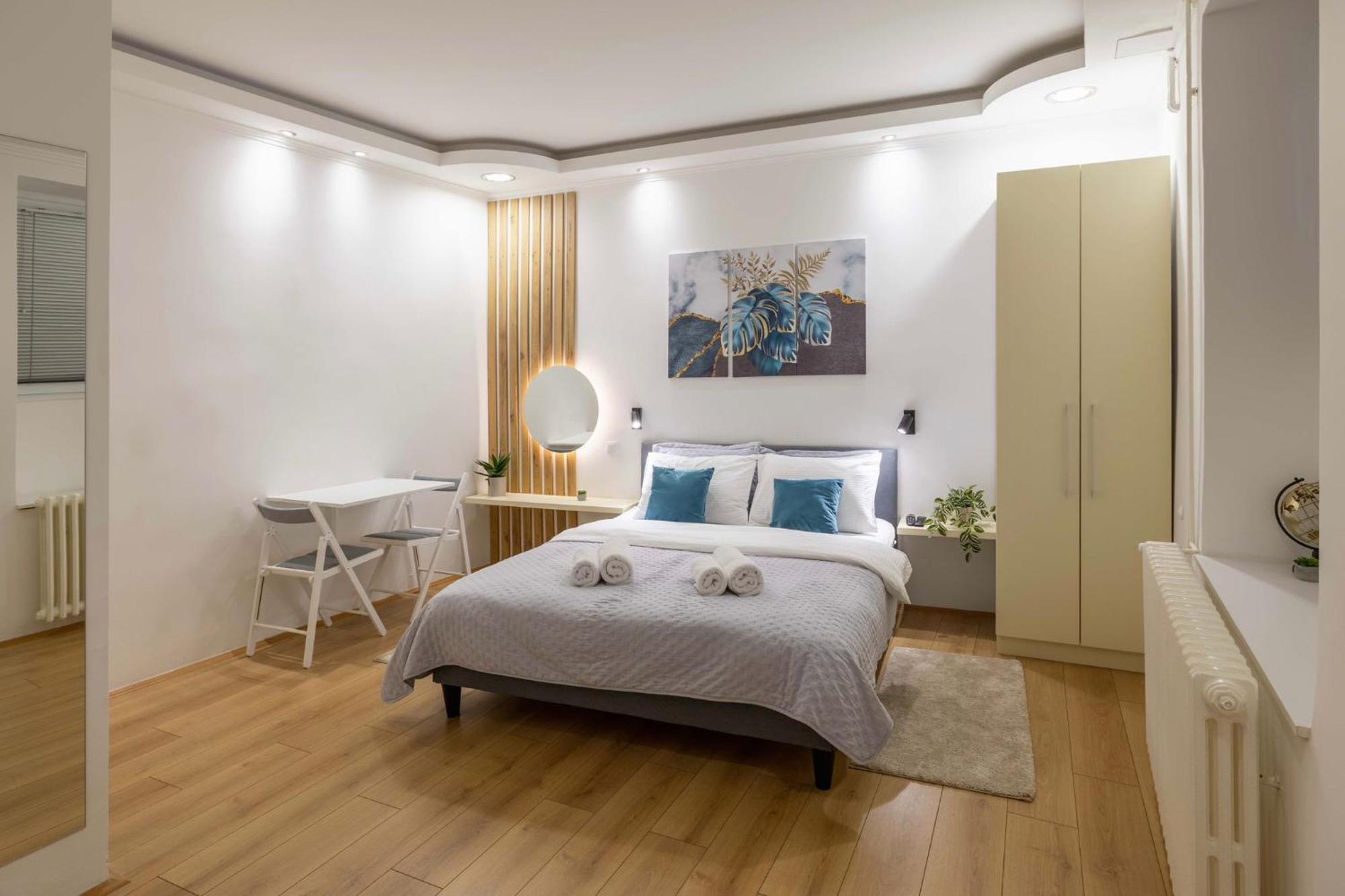 Brent Collection - Apartments In City Center Новий Сад Екстер'єр фото